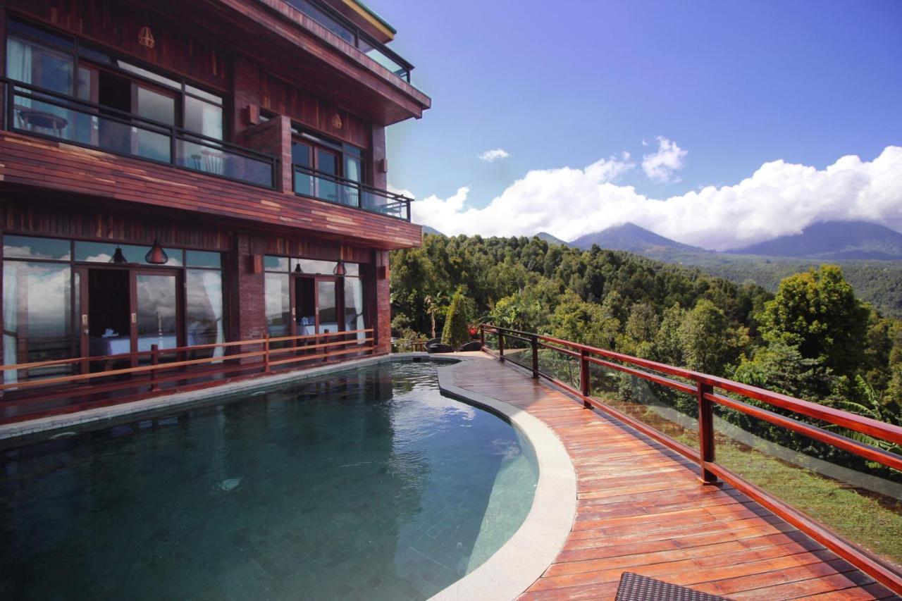 Bali Jegeg Munduk Hotel, Bar, And Restaurant Exterior photo